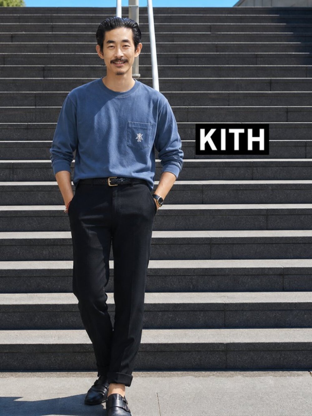 Men’s Logo Pocket Crewneck Long Sleeve T-Shirt: blue
